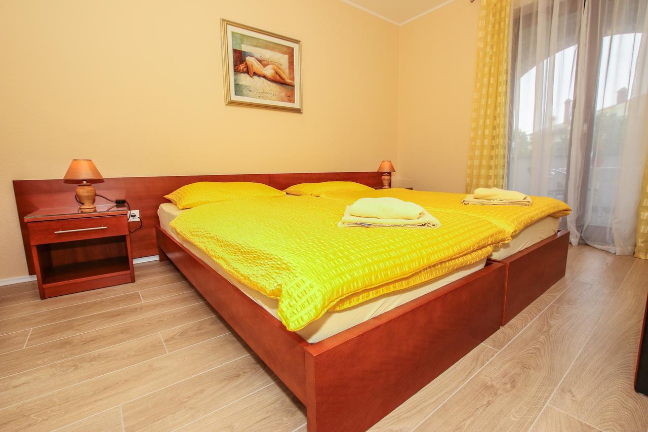 Guest House Katarina Poreč Exterior foto
